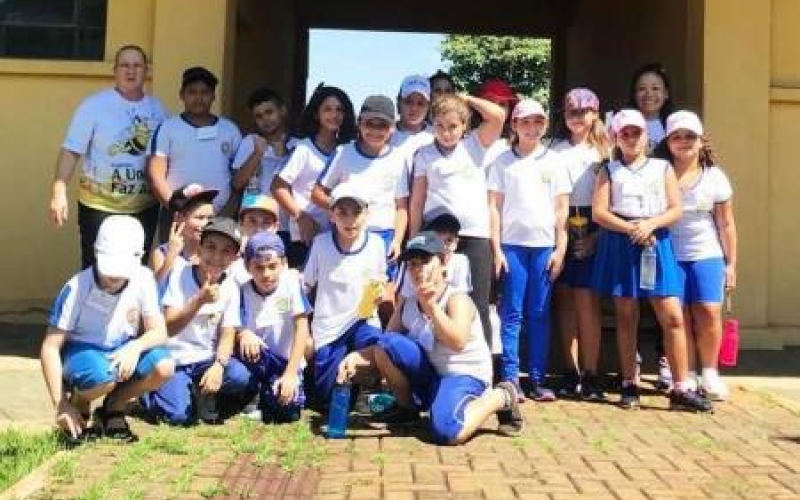 Crianças do 4º ano conhecem Museu de Ibiporã