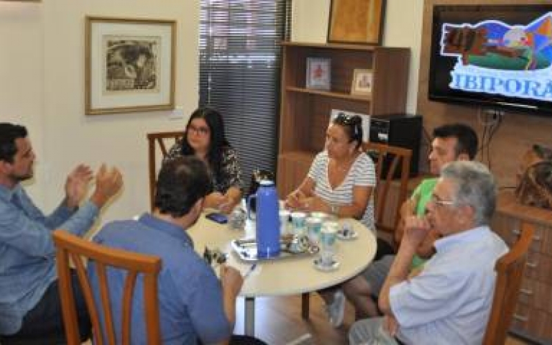 Reuniões de preparação para a festa junina