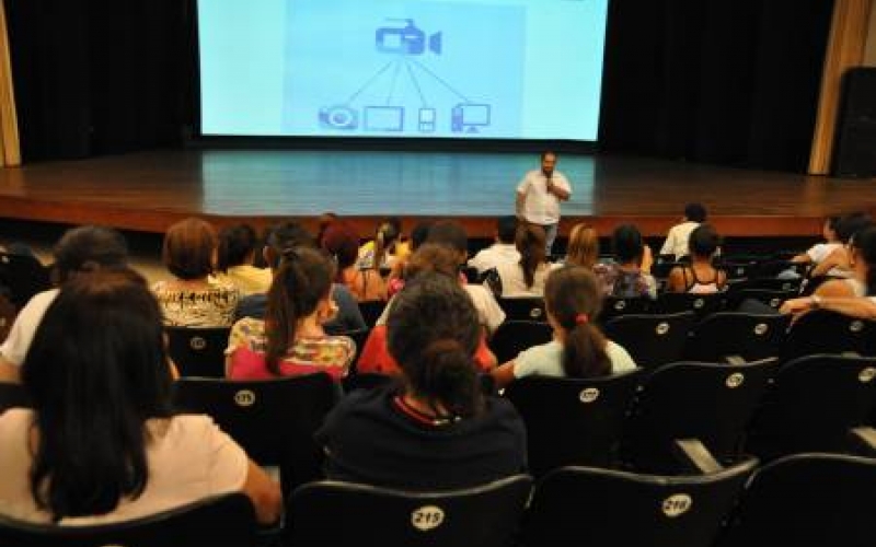 Reunião com os pais e responsáveis