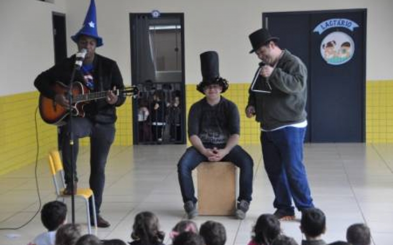 Apresentação do Ceforma no Recanto dos Baixinhos 