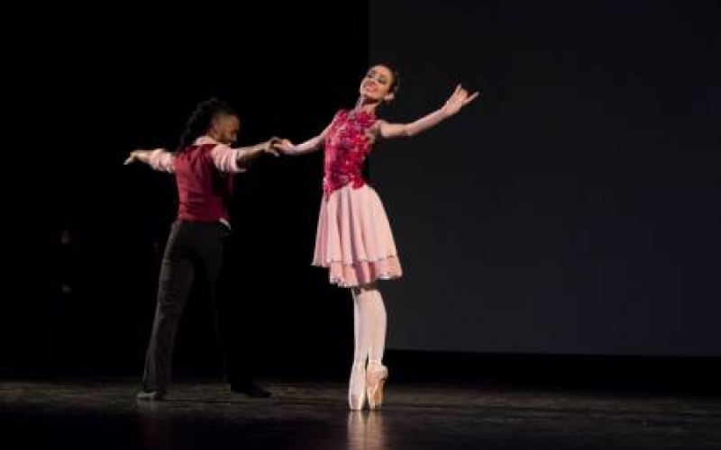 Confira as fotos da apresentação das coreografias do ballet ao público