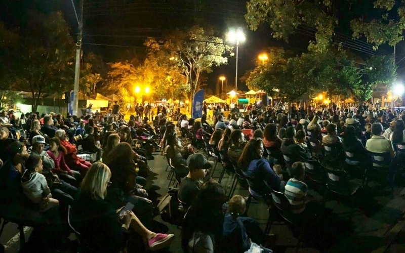 Ibiporã recebe projeto “Cinema na Praça”