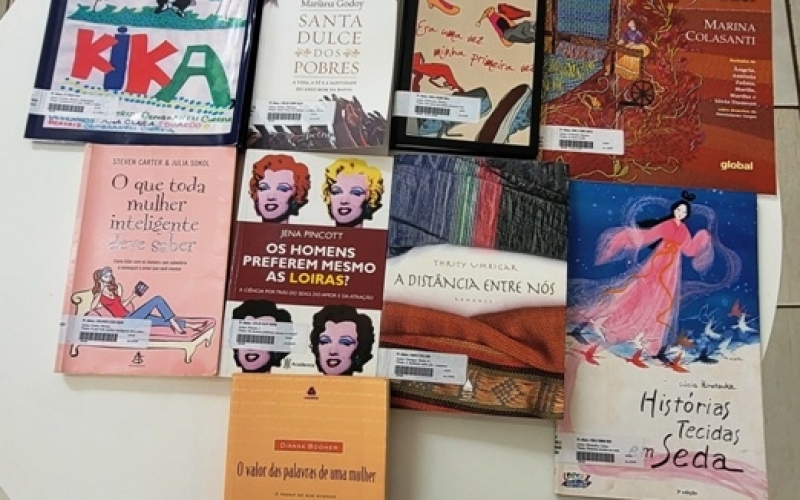Confira alguns livros escritos por mulheres disponíveis na Biblioteca Pública Municipal