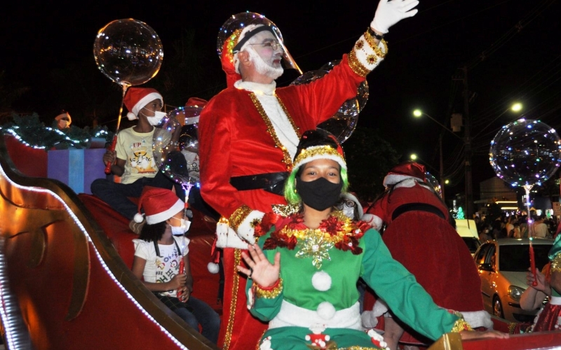  2º Desfile de Natal de Paz e Luz de Ibiporã acontece nesta sexta (16)