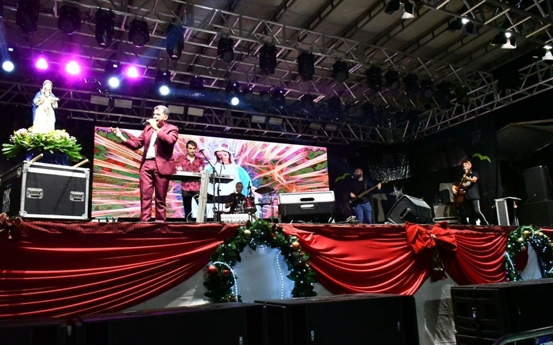 Frei Zeca e Dan e Juca abrem programação do “Natal de Paz e Luz” na Praça Pio XII