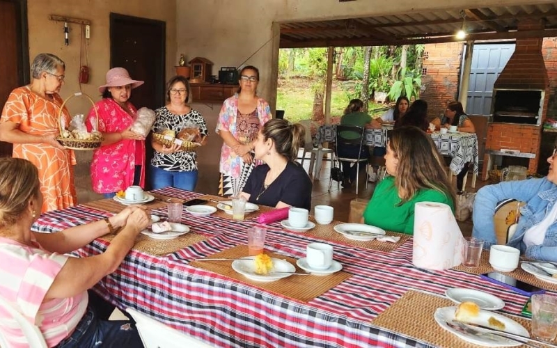 Café rural para atender a turistas que visitam a cidade: iniciativa empreendedora